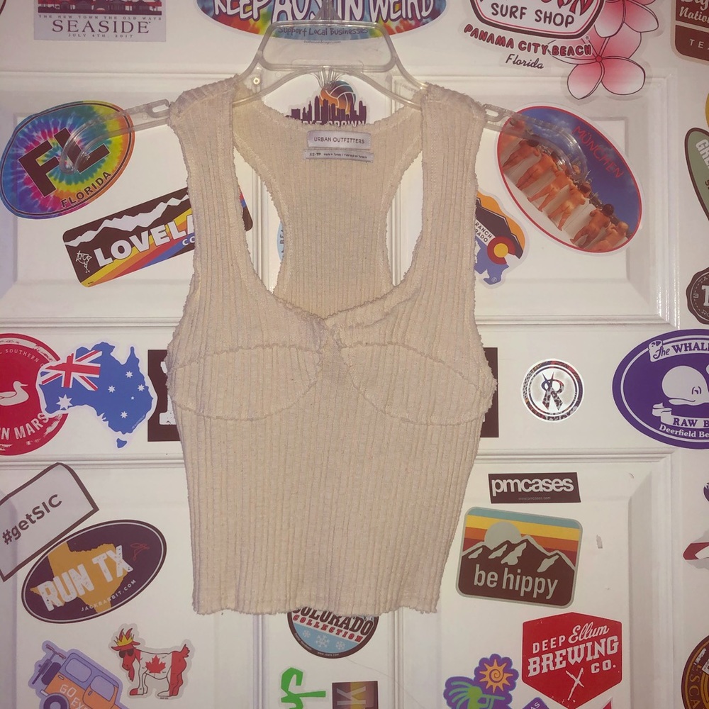 URBAN OUTFITTERS CREAM TANK!!🔥🔥
